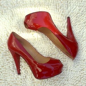 Nine West Platform Peep Toe Pumps